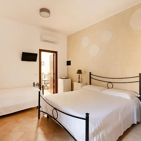 Palazzo De Luca By Apulia Hospitality 3*