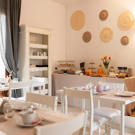 Palazzo De Luca By Apulia Hospitality 3*